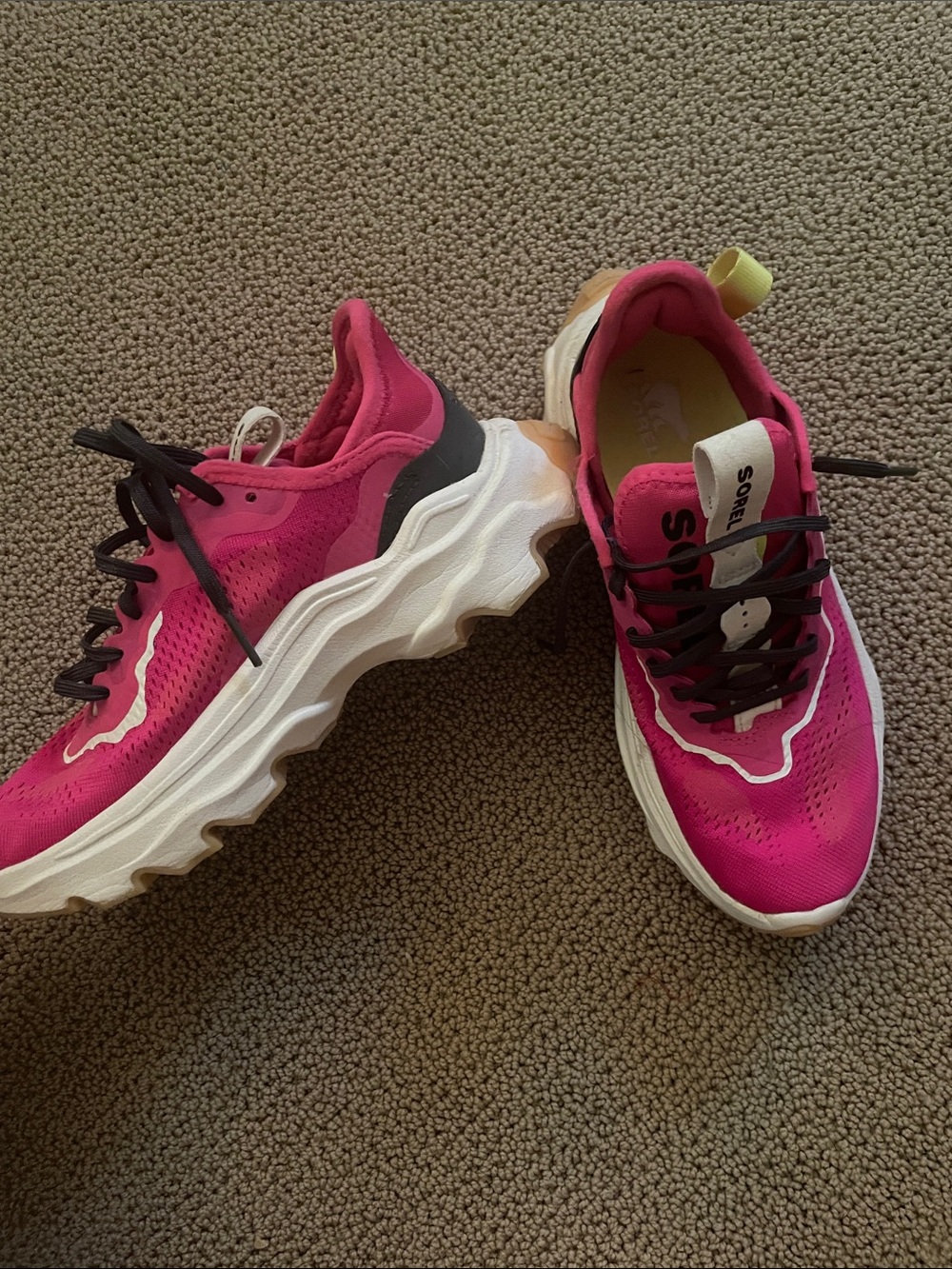 Sorel Women's 6.5 Fuchsia Mesh Athletic Sneakers with White Sole